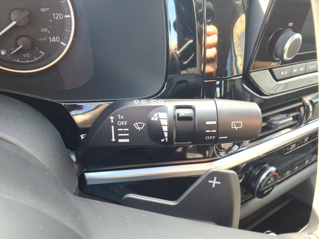 New 2025 Nissan Pathfinder SV image 22