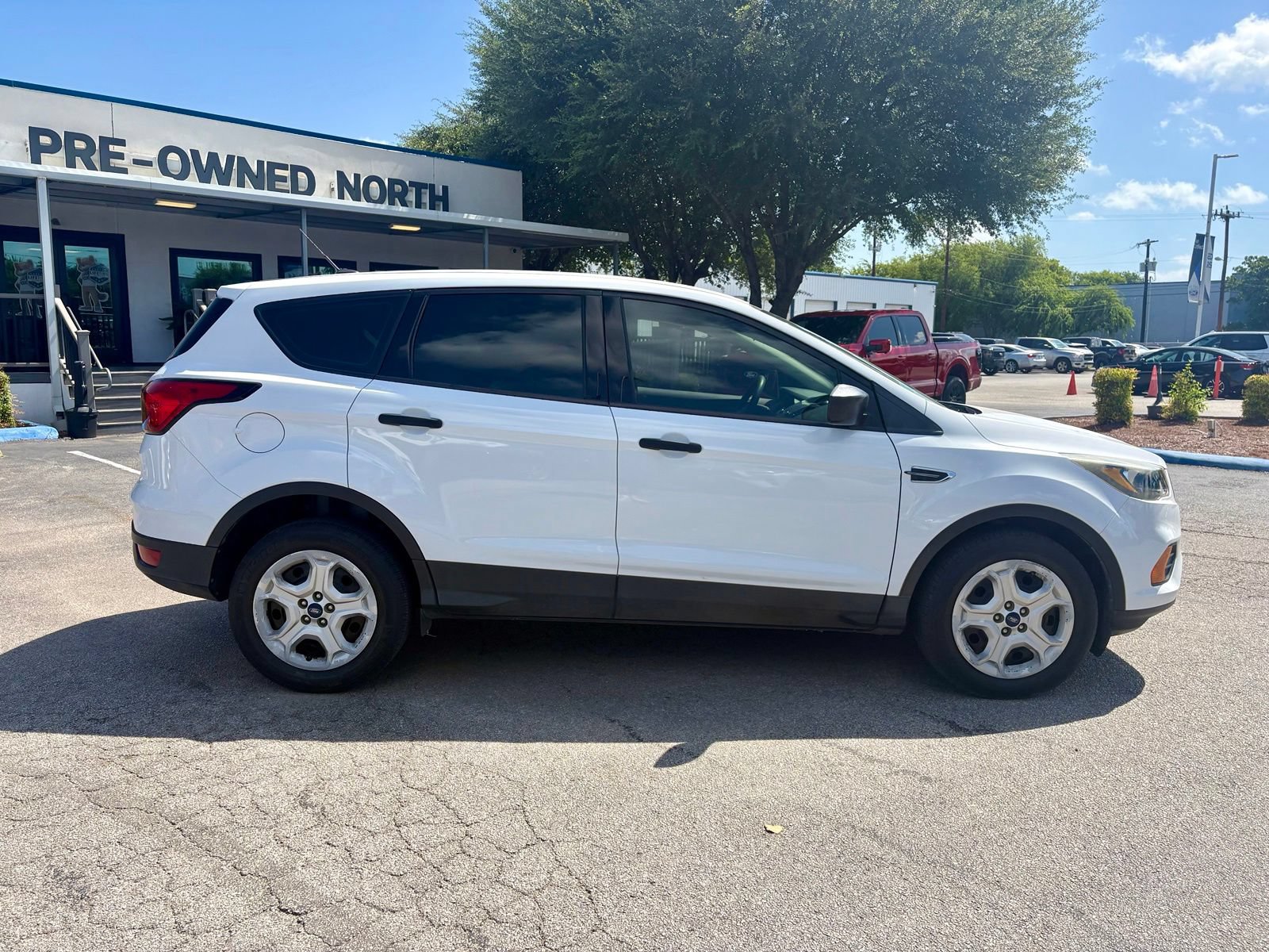 Used 2019 Ford Escape S FWD image 2