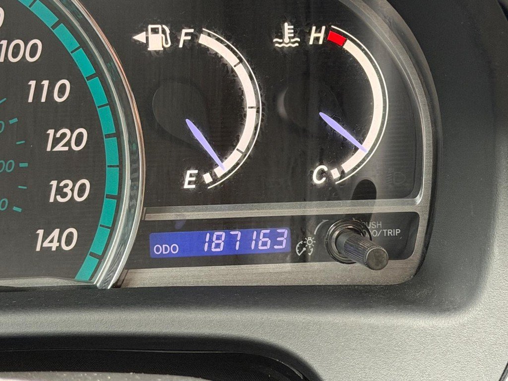 Used 2012 Toyota Venza LE FWD image 20
