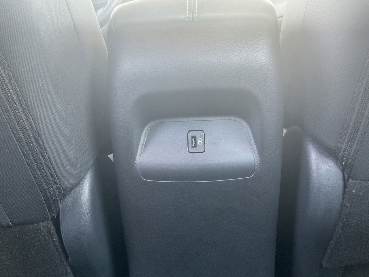 Used 2025 Nissan Sentra SV FWD image 6