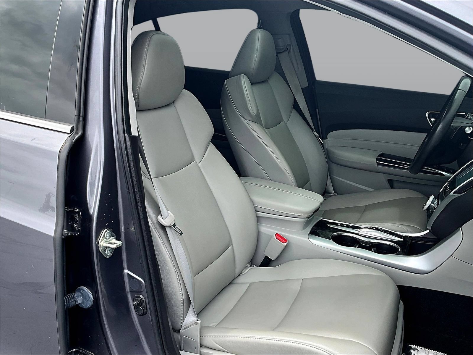 Used 2018 Acura TLX V6 FWD image 31
