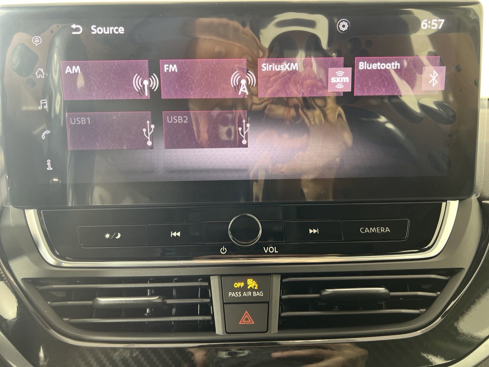 New 2025 Nissan Altima 2.5 SR w/ SR Premium Package image 19