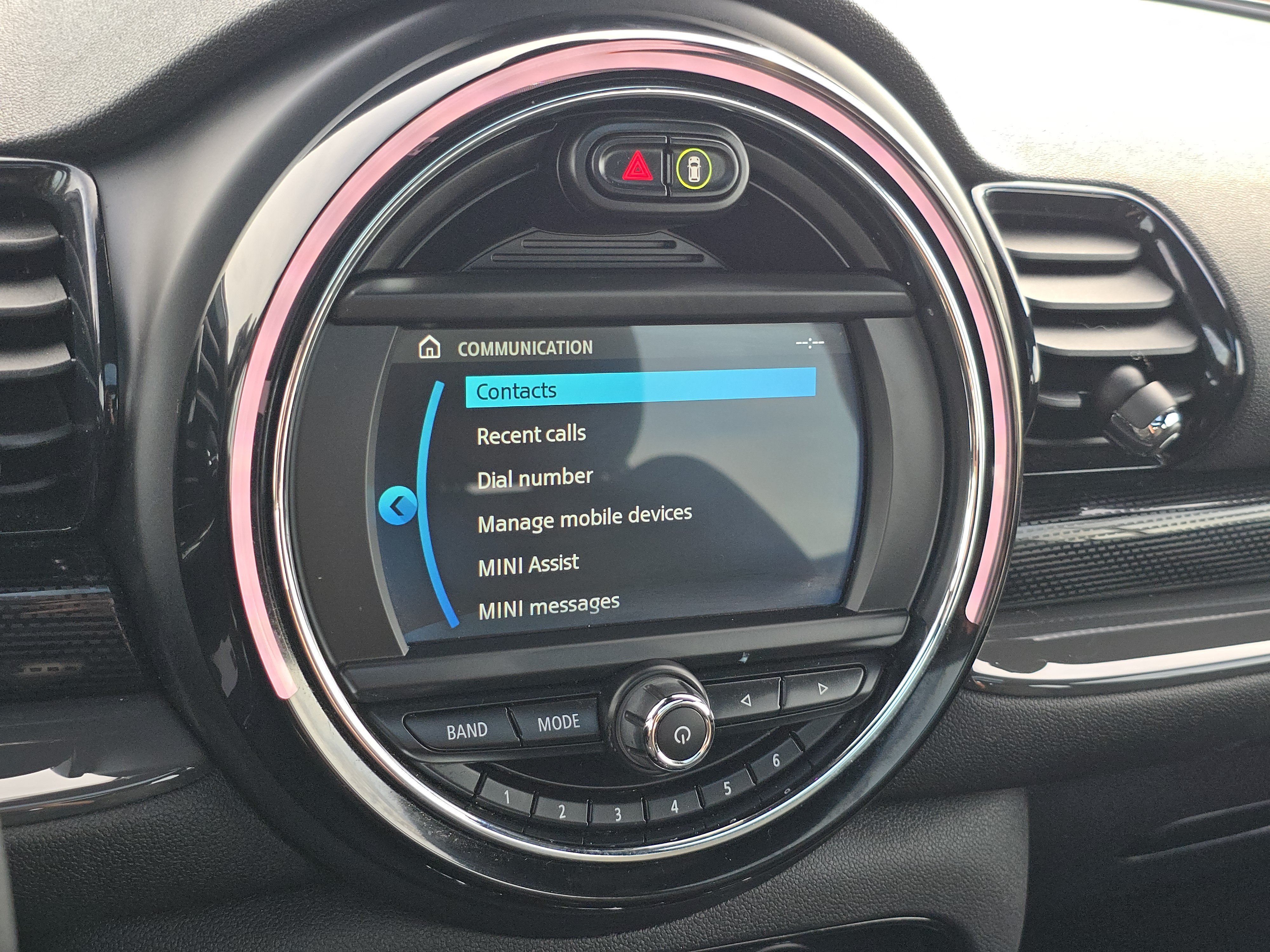 Used 2019 MINI Cooper Clubman S w/ Premium Package AWD/4WD image 13
