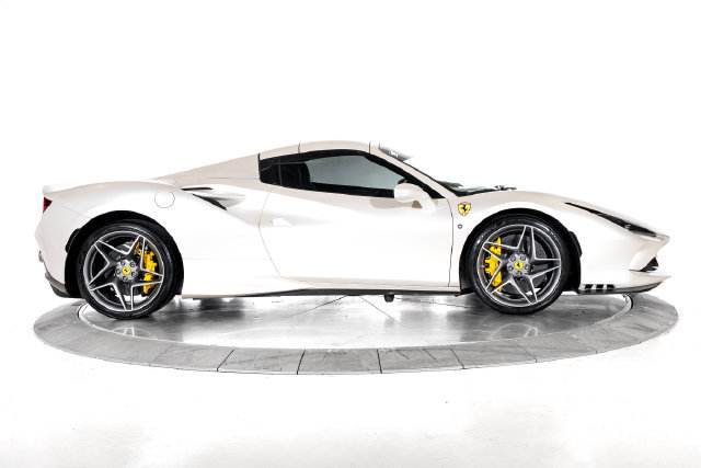 Used 2021 Ferrari F8 Tributo RWD image 13