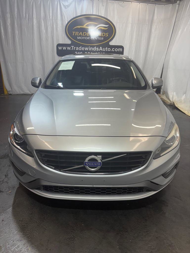 Used 2017 Volvo S60 T5 Dynamic w/ Vision Package image 2