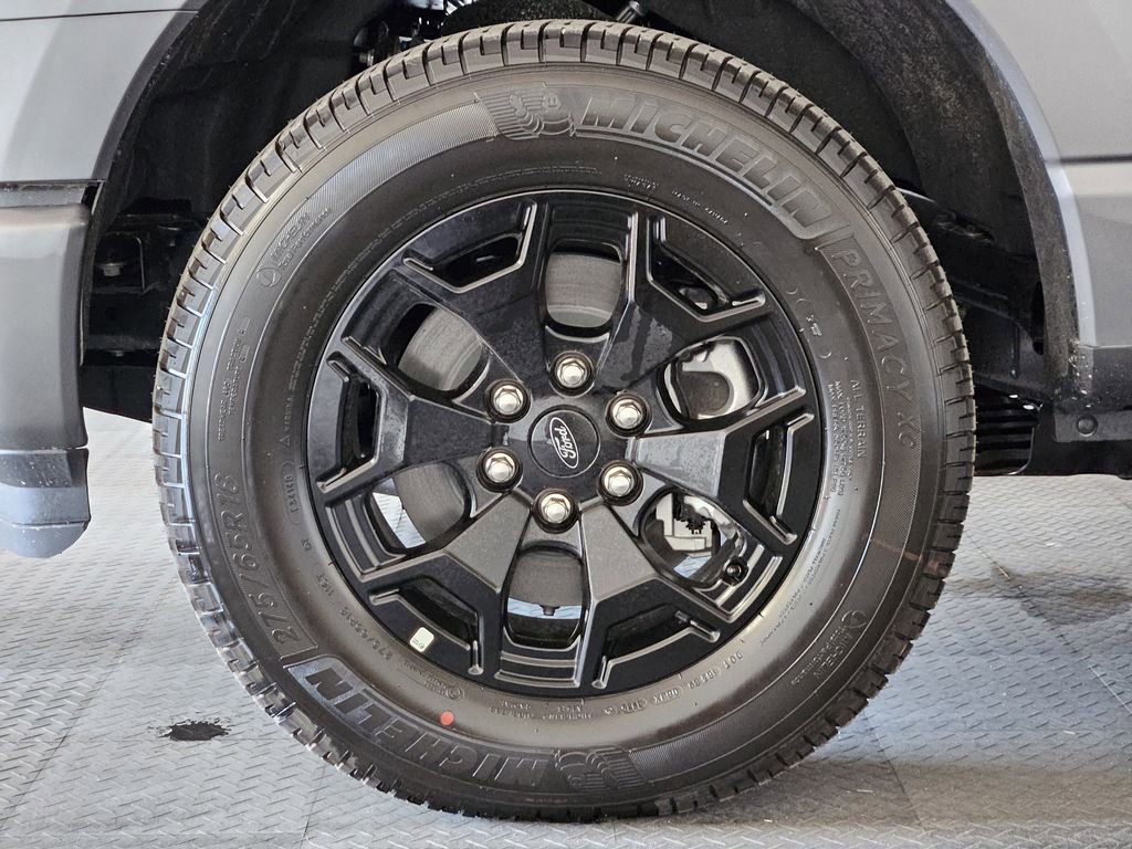 New 2025 Ford F150 Lightning XLT image 12