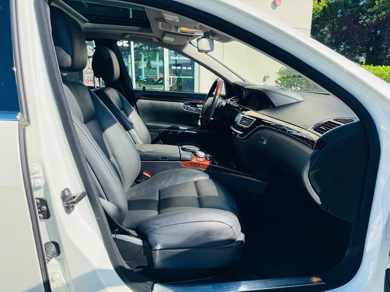 Used 2013 Mercedes-Benz S 550 4MATIC image 22