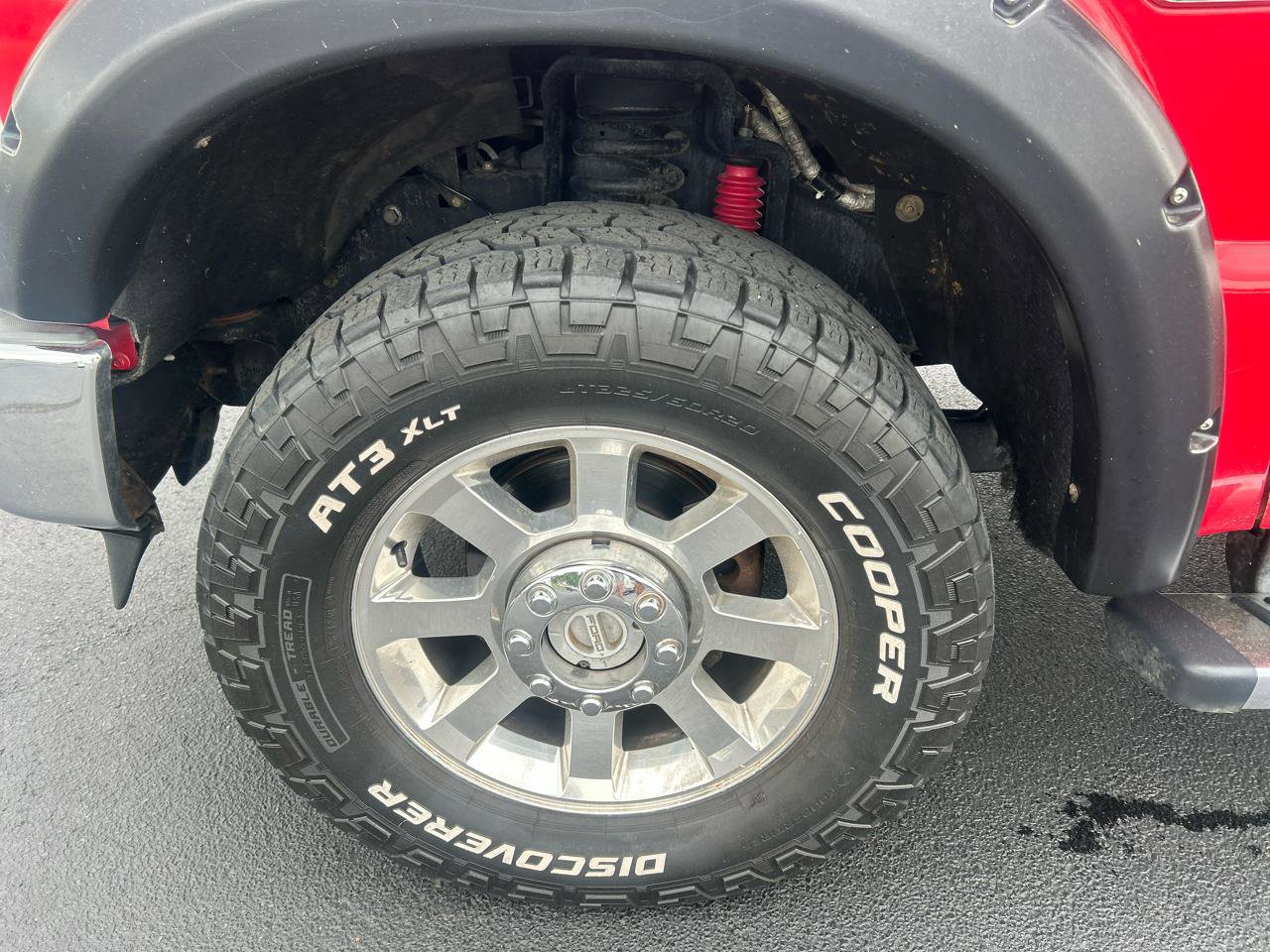 Used 2010 Ford F250 Lariat image 9