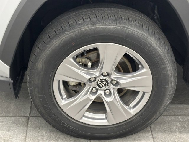 Used 2024 Toyota RAV4 XLE image 6