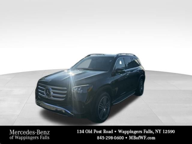 New 2026 Mercedes-Benz GLS 450 4MATIC image 1