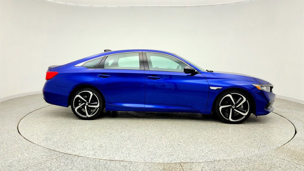 Used 2022 Honda Accord Sport image 4