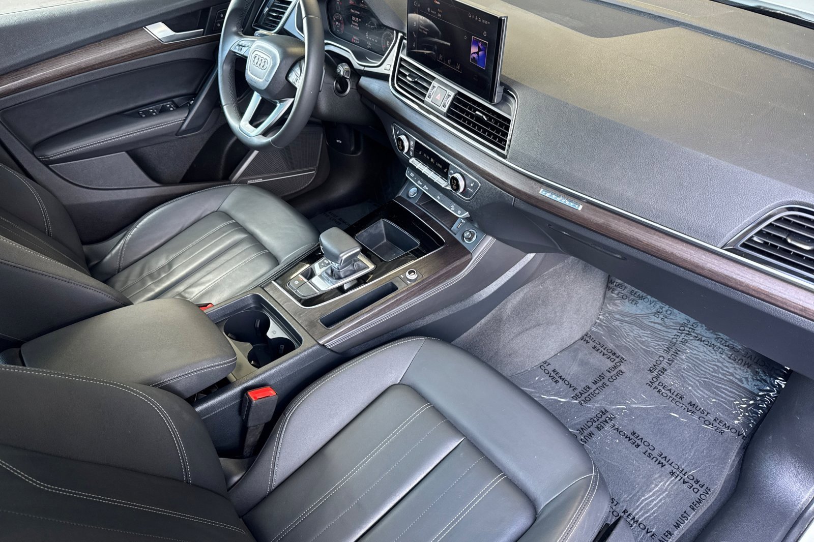 Used 2023 Audi Q5 2.0T Premium Plus w/ Premium Plus Package AWD/4WD image 15