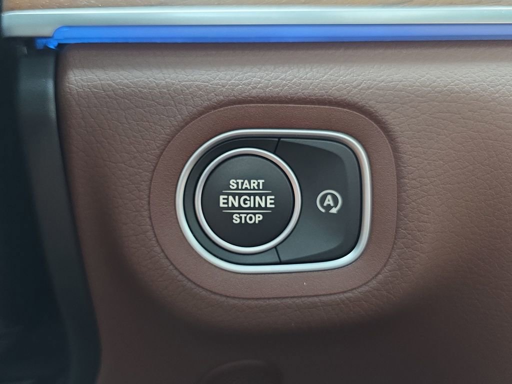 Certified 2025 Mercedes-Benz GLE 350 4MATIC image 28