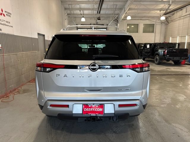Certified 2024 Nissan Pathfinder SL w/ SL Premium Package AWD/4WD image 5
