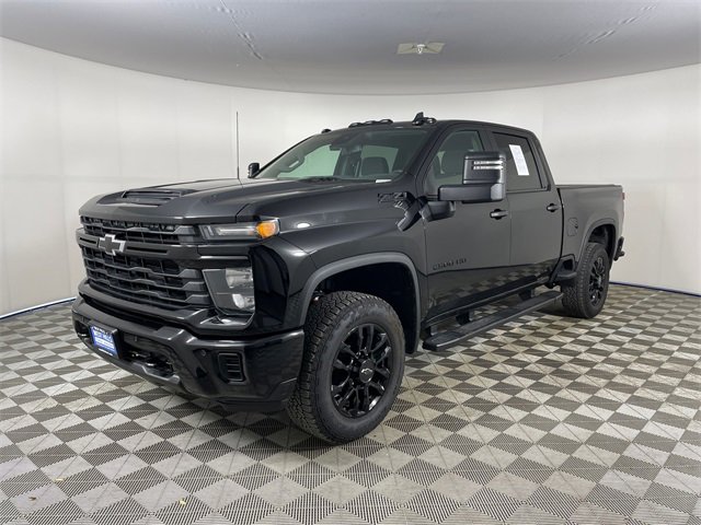 Used 2025 Chevrolet Silverado 2500 Custom w/ Custom Value Package