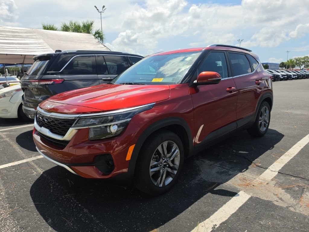 Certified 2023 Kia Seltos S FWD image 5