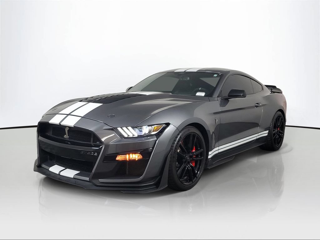 Used 2021 Ford Mustang Shelby GT500 w/ Technology Package RWD image 3