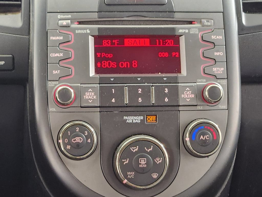 Used 2010 Kia Soul + FWD image 21