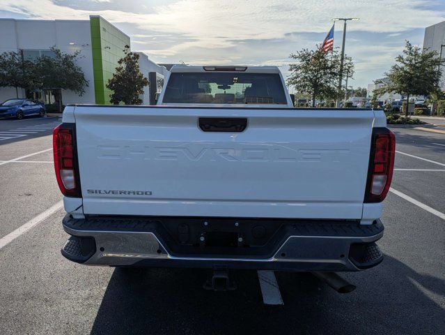 Used 2022 GMC Sierra 2500 Pro w/ Convenience Package RWD image 4