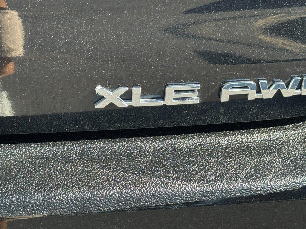 Certified 2026 Toyota Highlander XLE AWD/4WD image 6