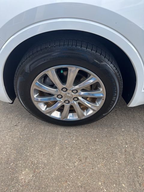 Used 2020 Buick Envision Essence image 4