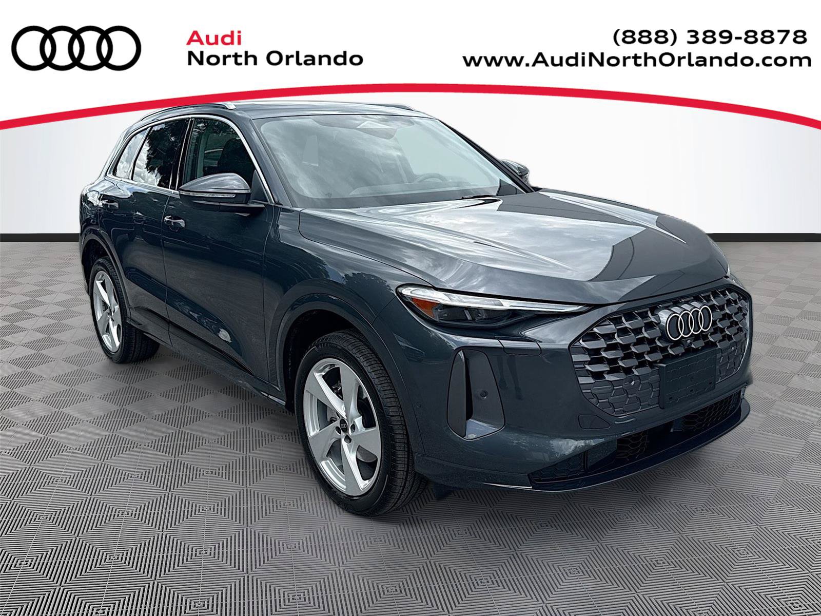 Certified 2025 Audi Q5 Premium Plus w/ Premium Plus AWD/4WD image 1