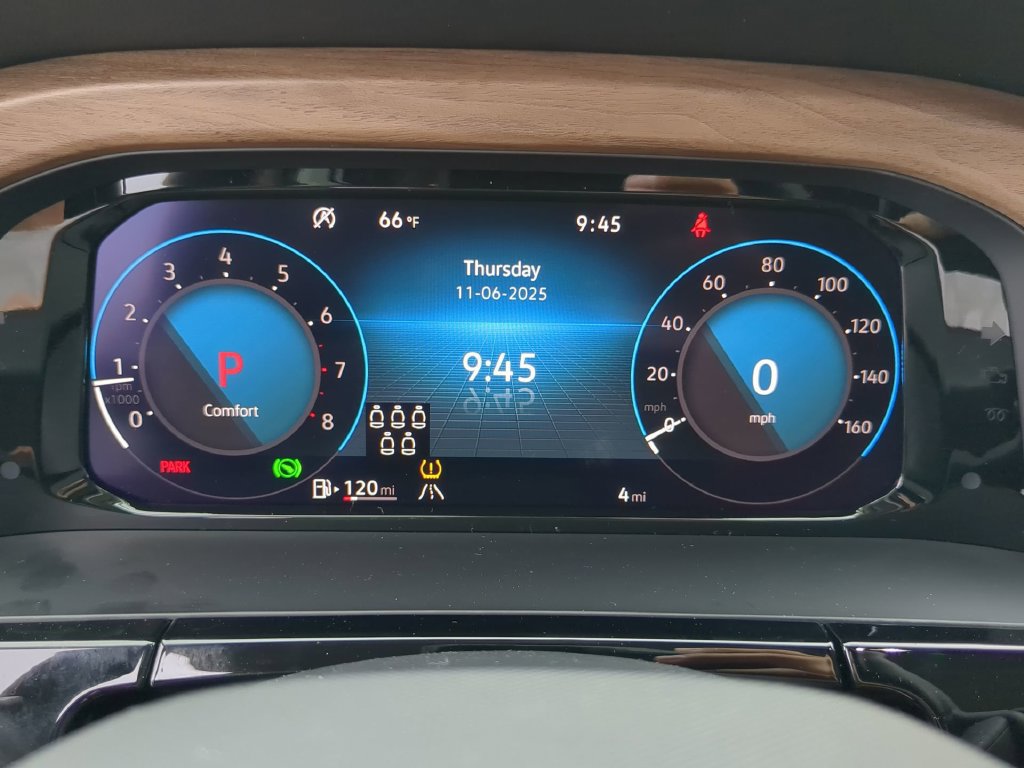 New 2026 Volkswagen Atlas SE FWD image 34