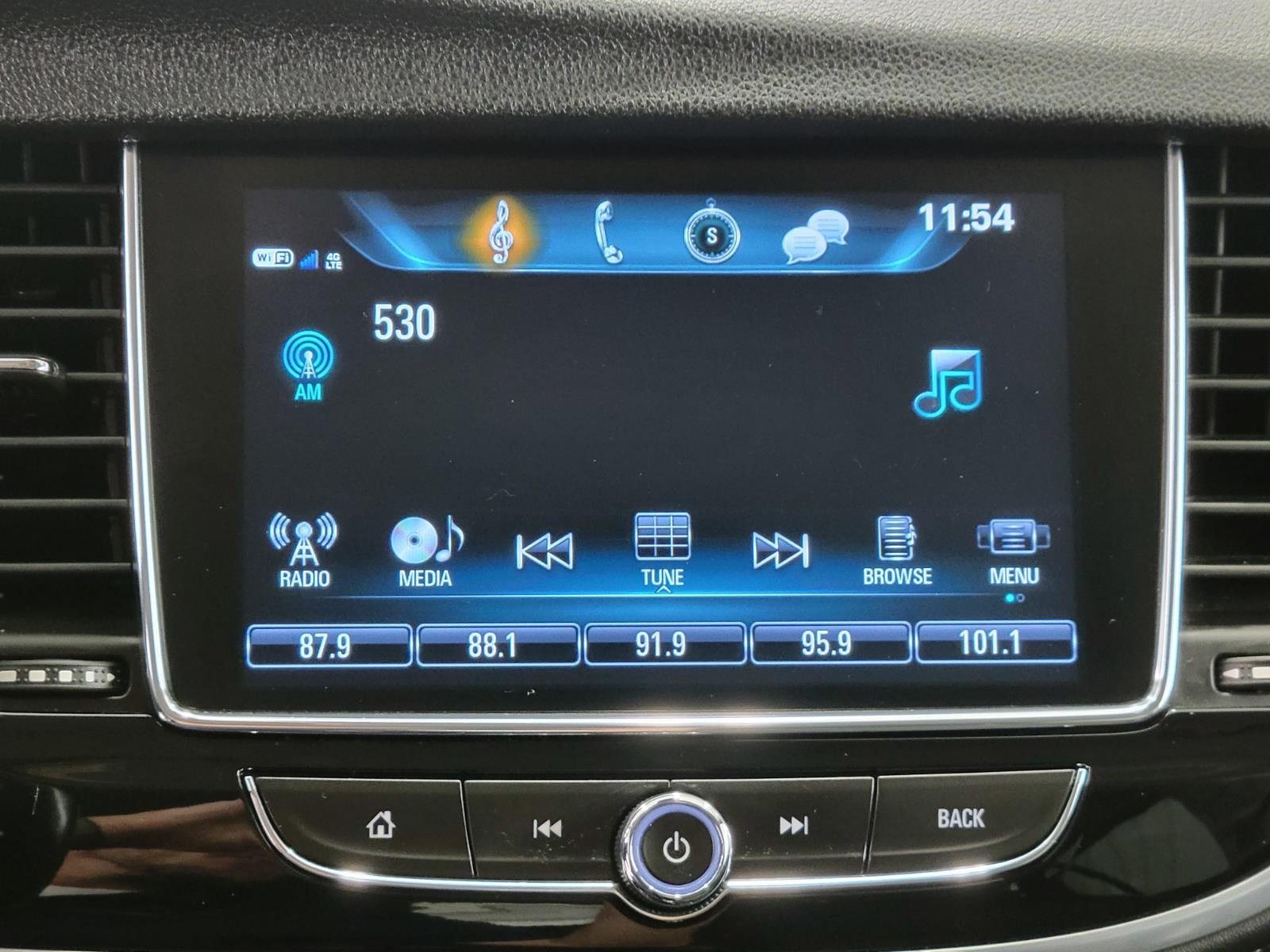Used 2019 Buick Encore Sport Touring AWD/4WD image 33