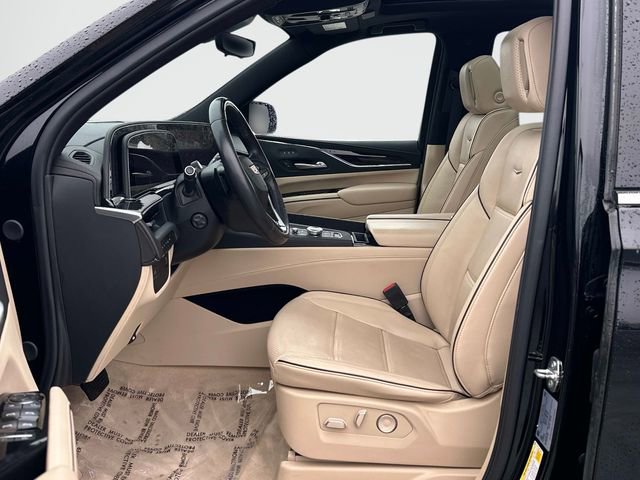 Certified 2024 Cadillac Escalade Premium Luxury image 16
