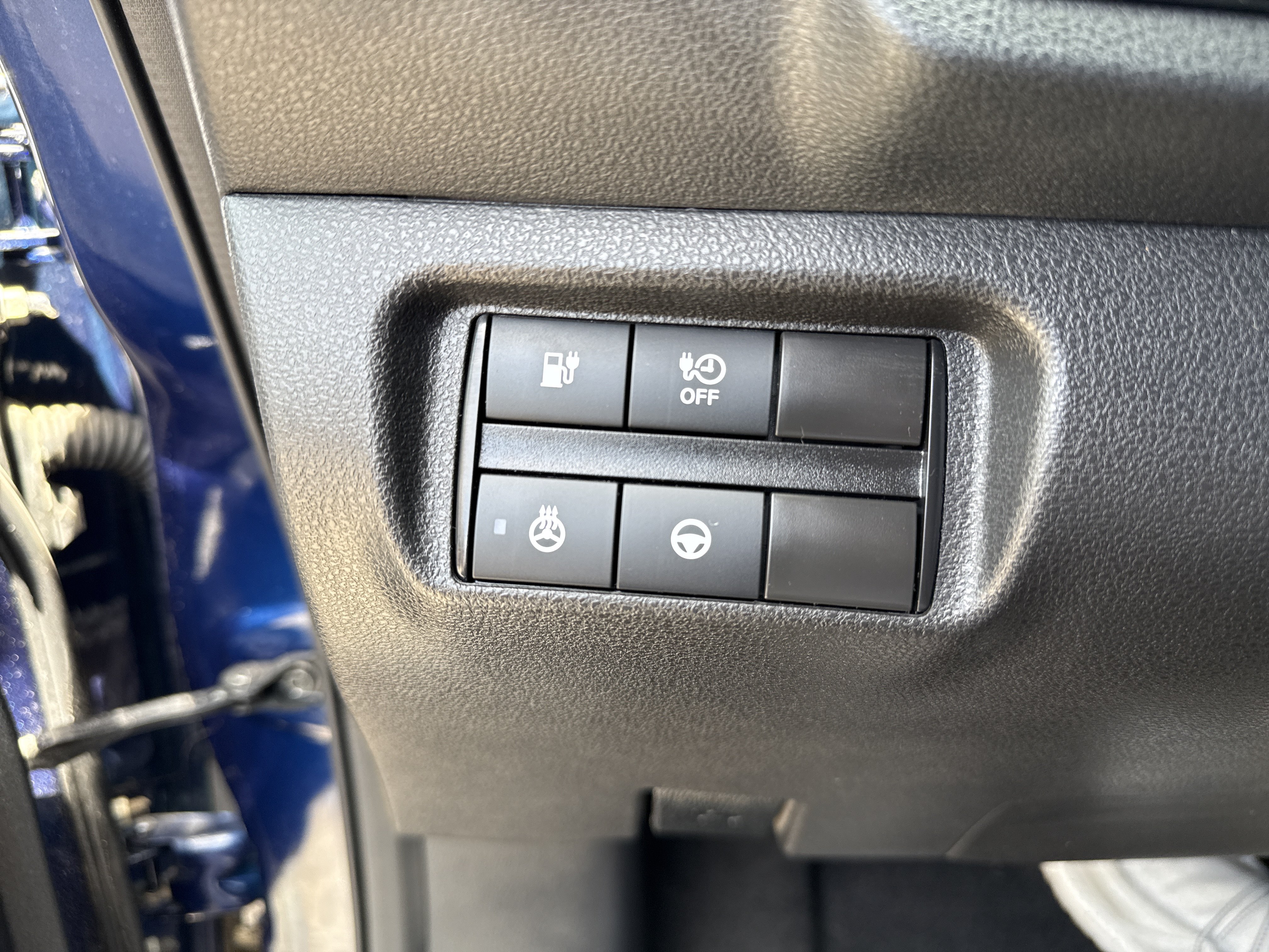 Certified 2024 Nissan Leaf SV Plus FWD image 19