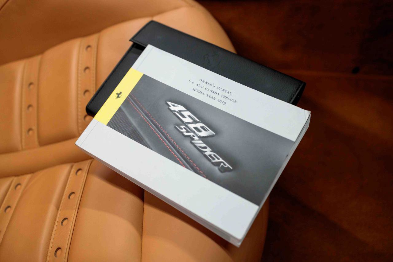 Used 2013 Ferrari 458 Spider RWD image 78