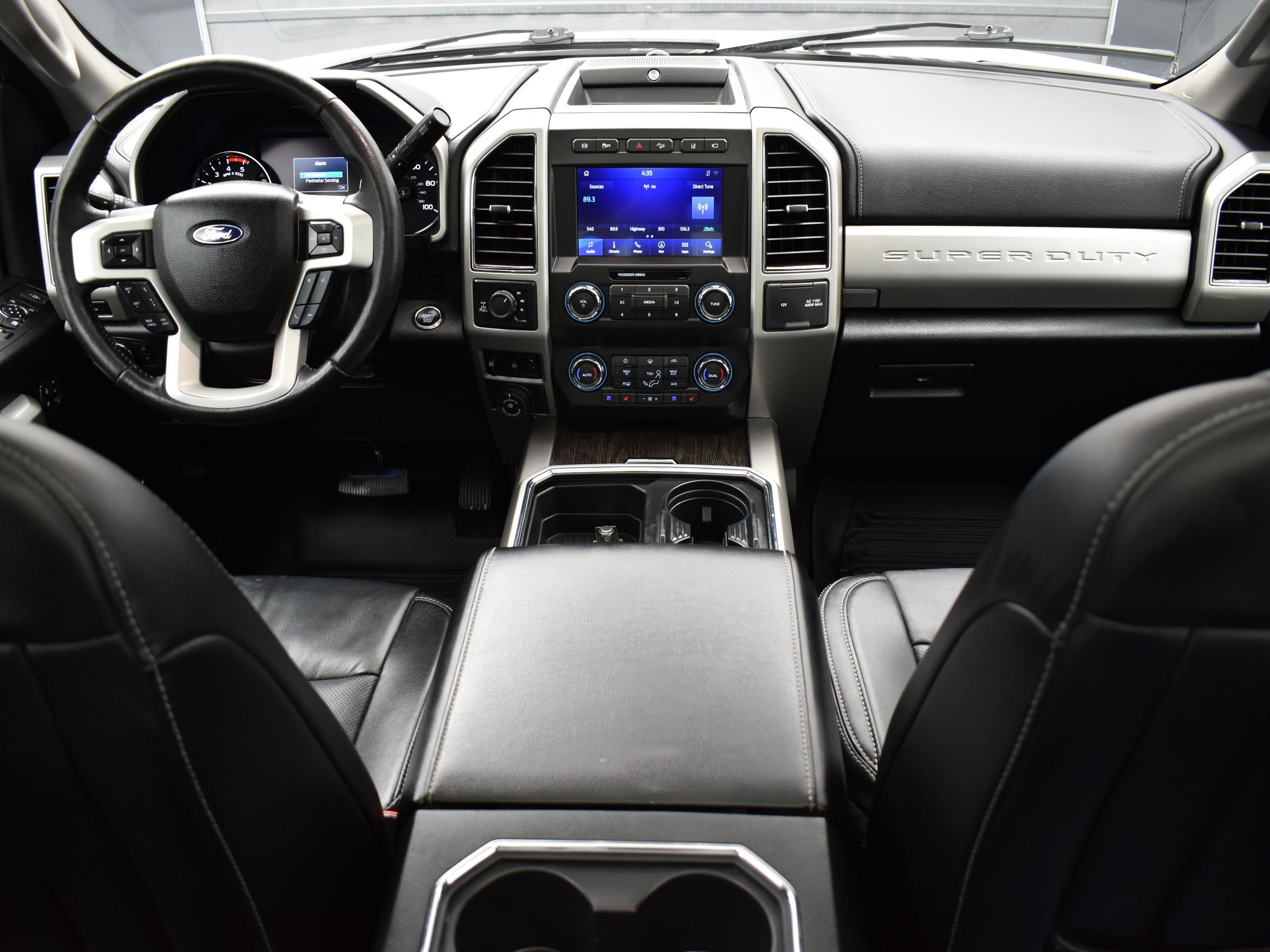 Used 2021 Ford F350 Lariat image 13