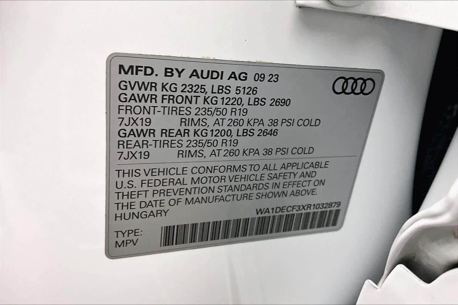 Certified 2024 Audi Q3 2.0T Premium w/ Convenience Package AWD/4WD image 34
