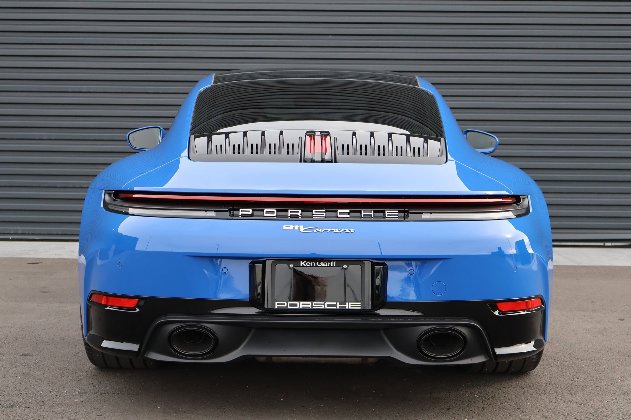Certified 2025 Porsche 911 Carrera image 11