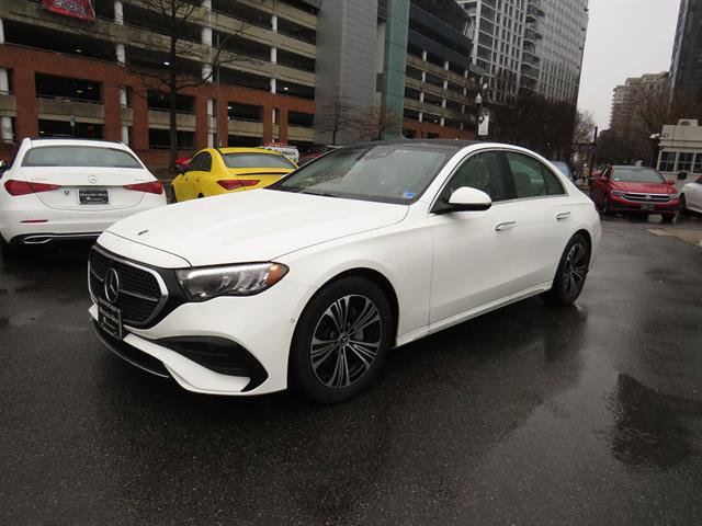 Used 2025 Mercedes-Benz E 350 4MATIC Sedan image 1