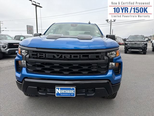 Used 2024 Chevrolet Silverado 1500 Custom Trail Boss w/ Dark Appearance Package image 2