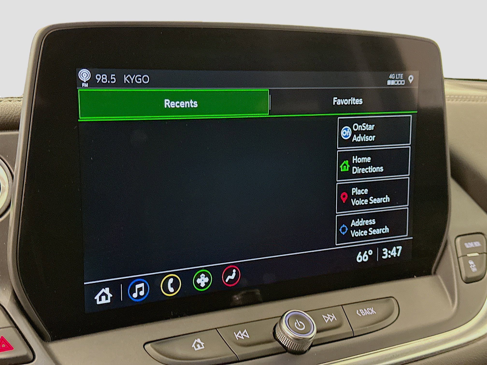 Used 2025 Chevrolet Blazer LT AWD/4WD image 22
