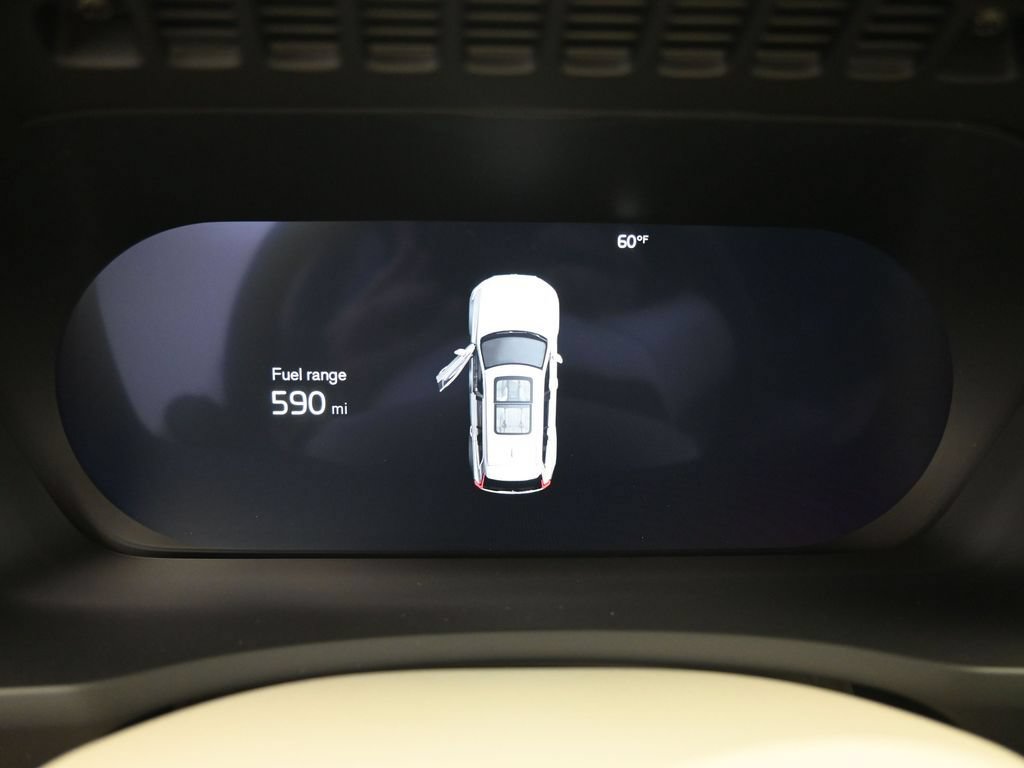 New 2026 Volvo XC90 B6 Ultra w/ Protection Package Premier AWD/4WD image 12