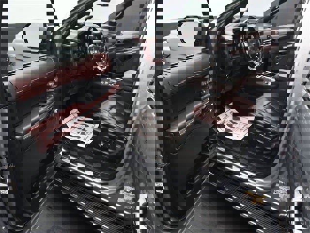 Used 2023 Ford Expedition Max Limited image 19