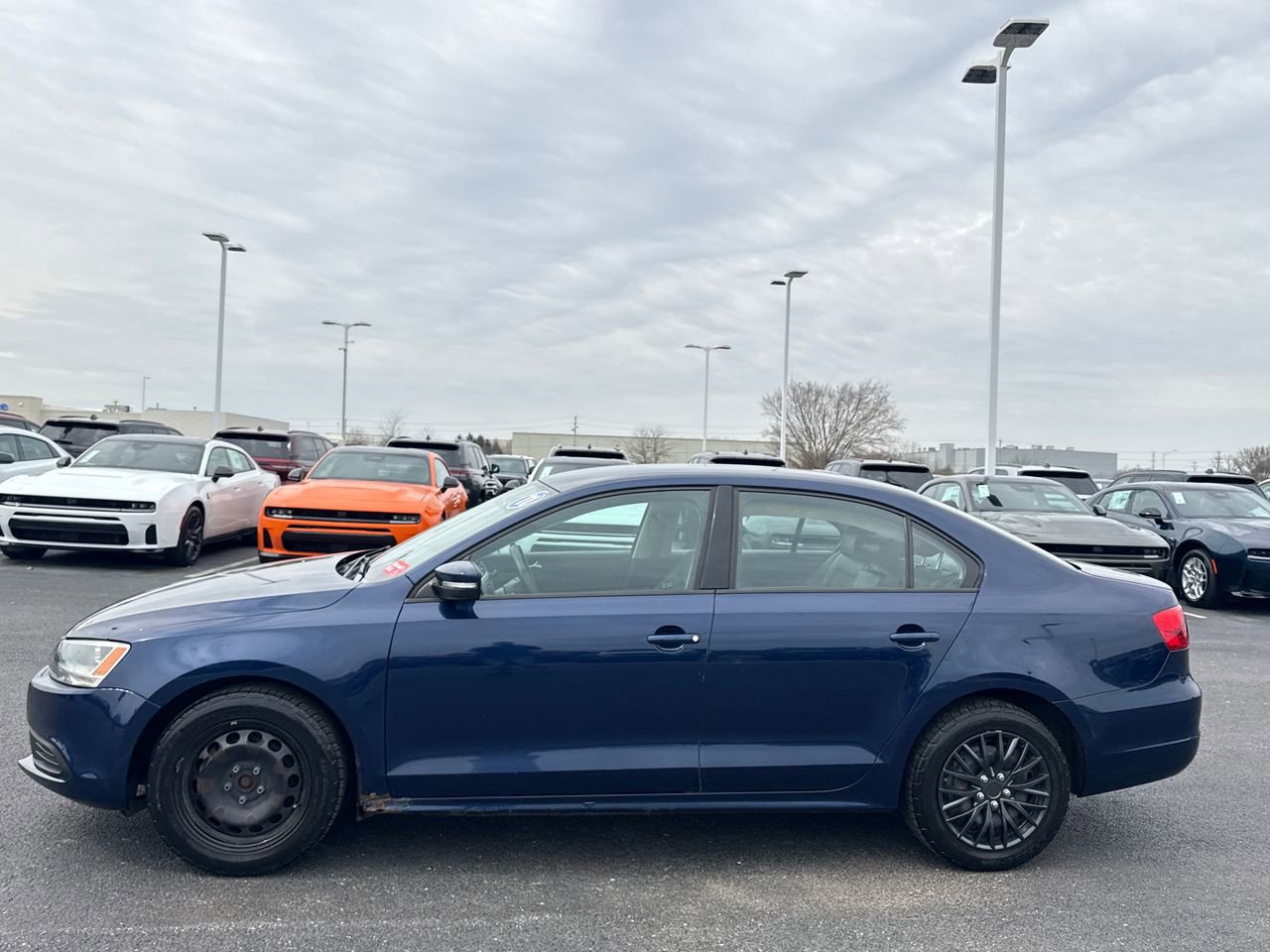 Used 2011 Volkswagen Jetta SE image 6