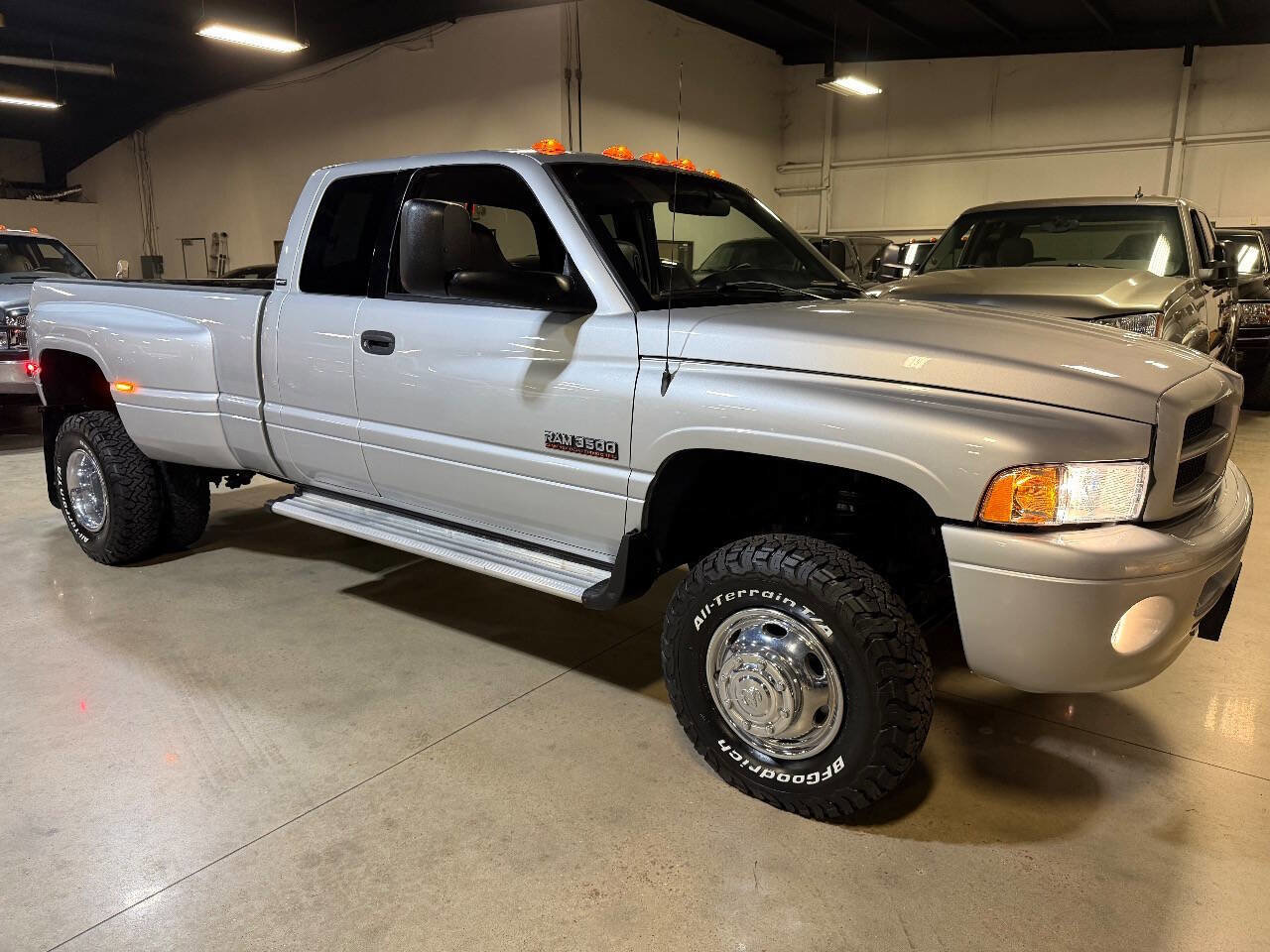 Used 2001 Dodge Ram 3500 Truck 4x4 Quad Cab image 42