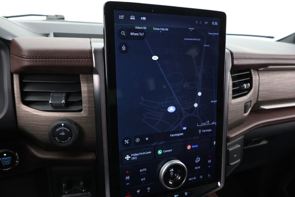 Used 2023 Ford Expedition Max Limited image 17