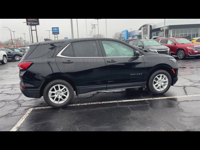 Certified 2024 Chevrolet Equinox LT w/ LPO, Floor Liner Package image 9