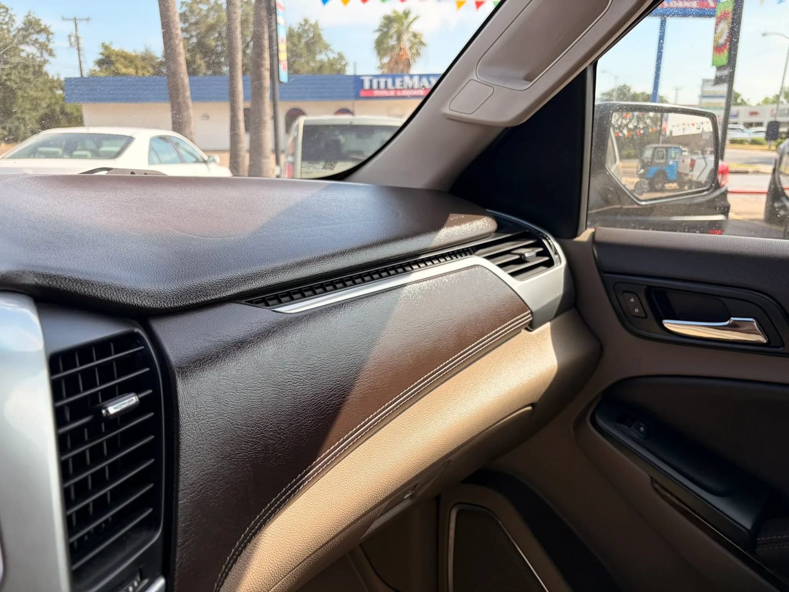 Used 2018 Chevrolet Tahoe LT AWD/4WD image 20