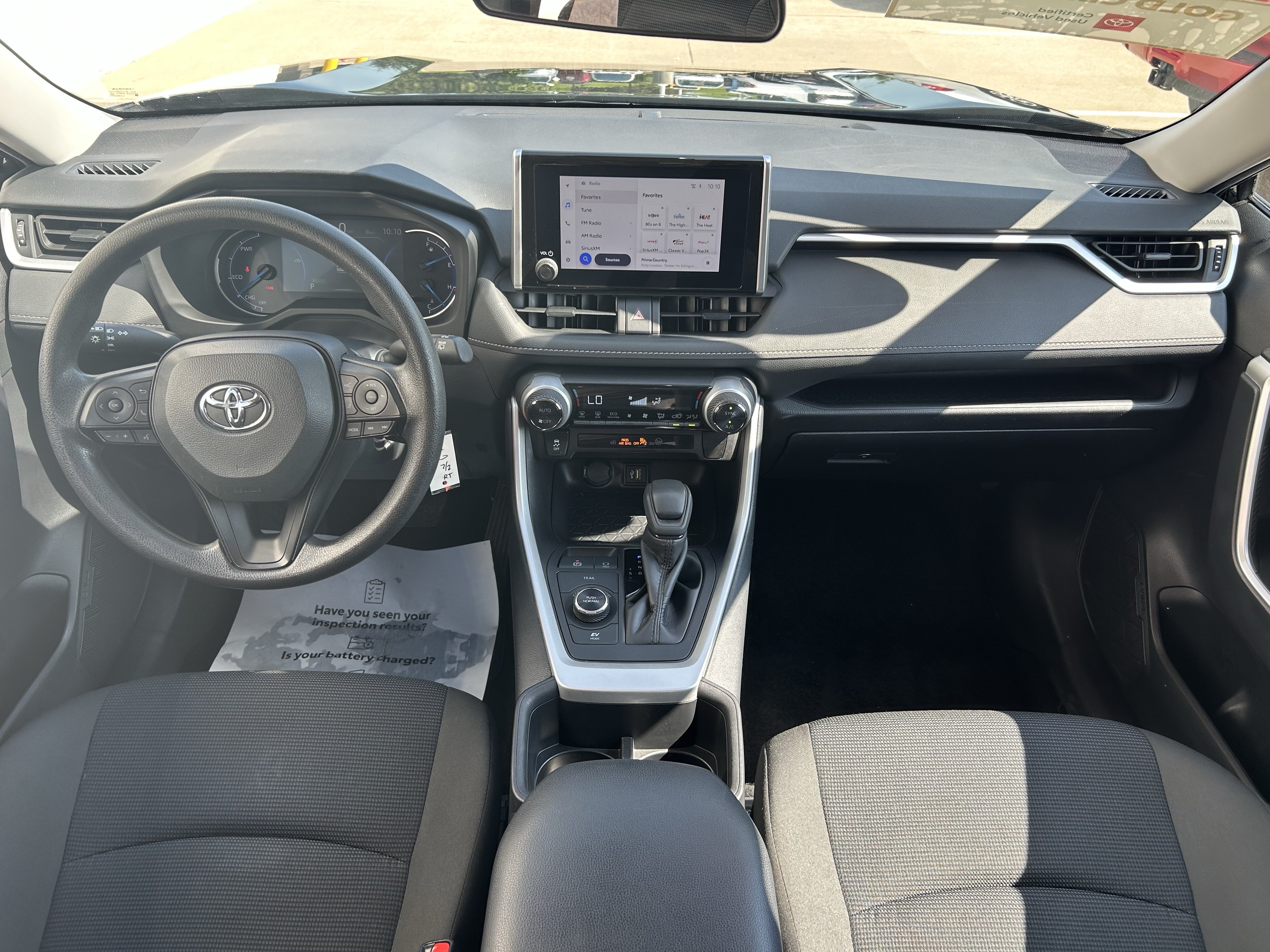 Certified 2025 Toyota RAV4 LE AWD/4WD image 18