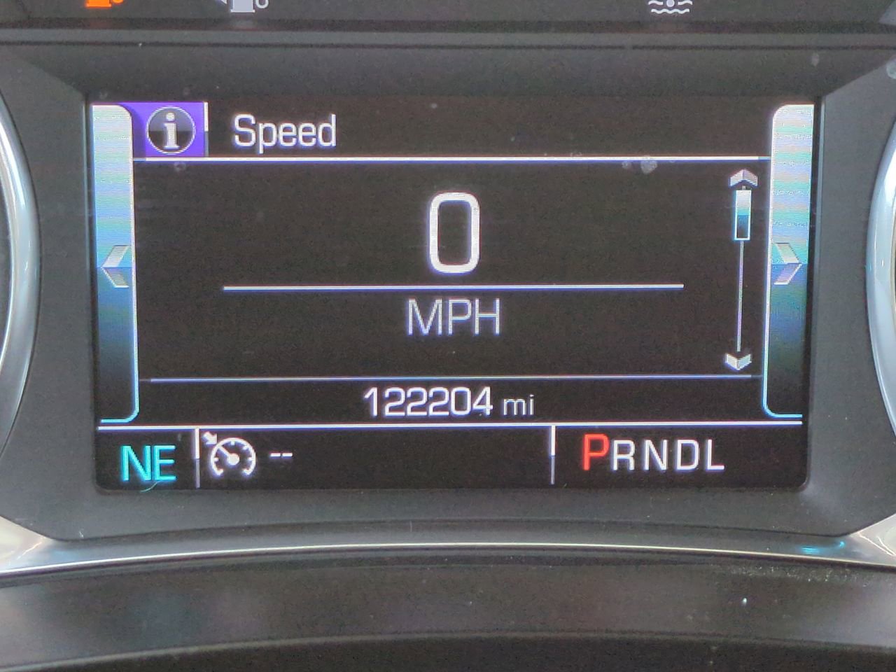 Used 2018 Chevrolet Traverse Premier FWD image 27