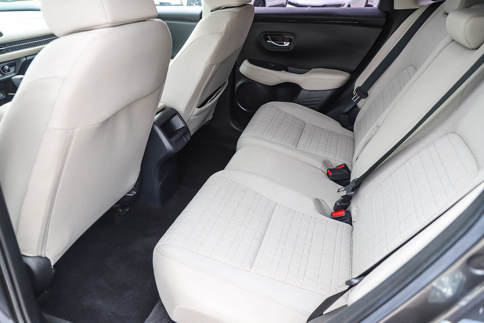 Used 2024 Honda HR-V LX image 19