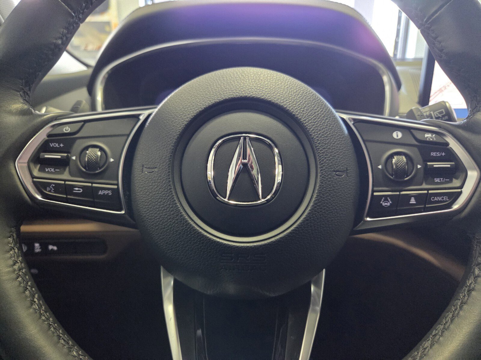 Used 2024 Acura MDX SH-AWD w/ Technology Package image 53