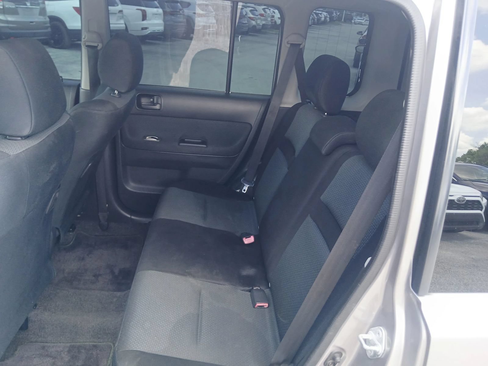 Used 2006 Scion xB FWD image 9