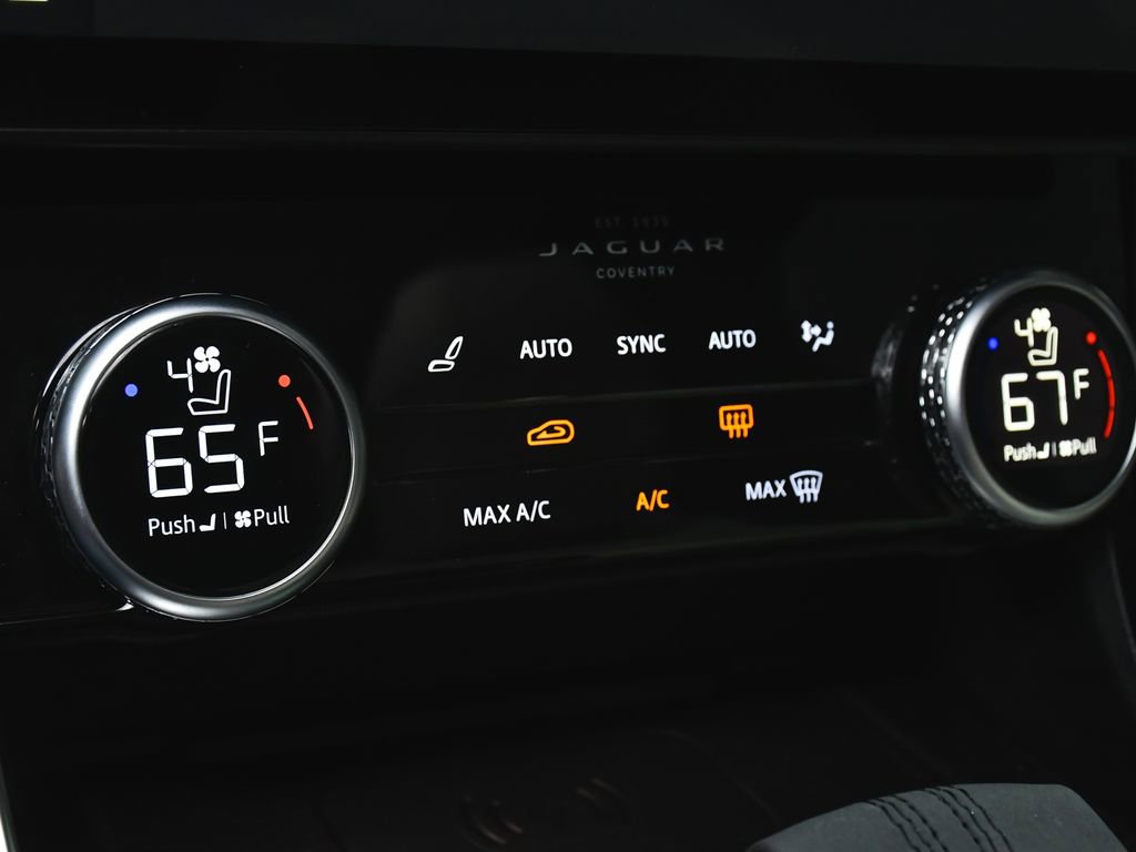 Used 2024 Jaguar XF R-Dynamic SE image 32